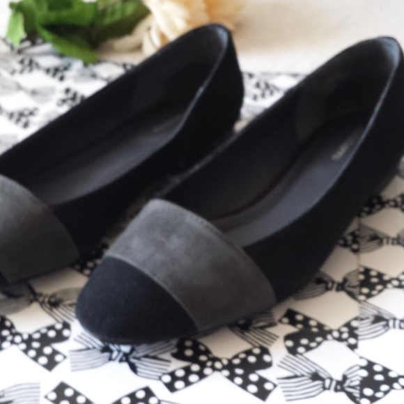 LIZ CLAIBORNE Flats - Picture 3 of 8